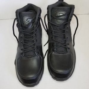 Mens Nike Boots sz 7.5